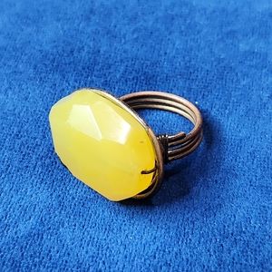 Vintage 90s Large Neon Yellow Stone Copper Wrap Wire Ring